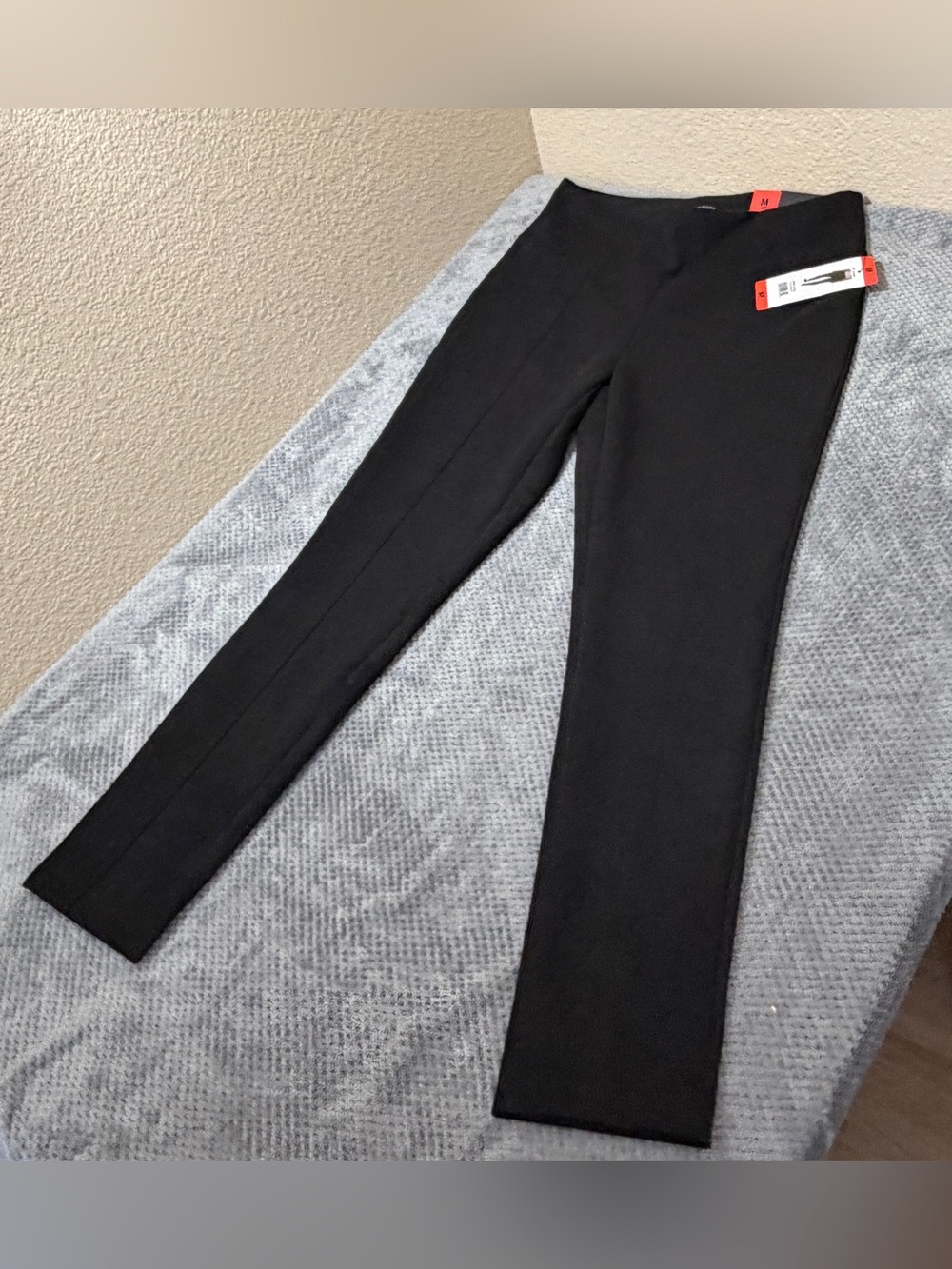 Andrew Marc Black suede material  Ponte Knit Trousers Size M